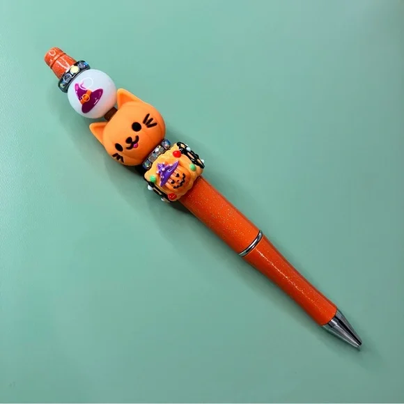 Orange Kawaii Cat Pumpkin Halloween Handmade Beaded Pen - Picture 6 of 7